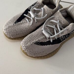 kids Yeezy Beige Knit Sneakers with Black Stripe